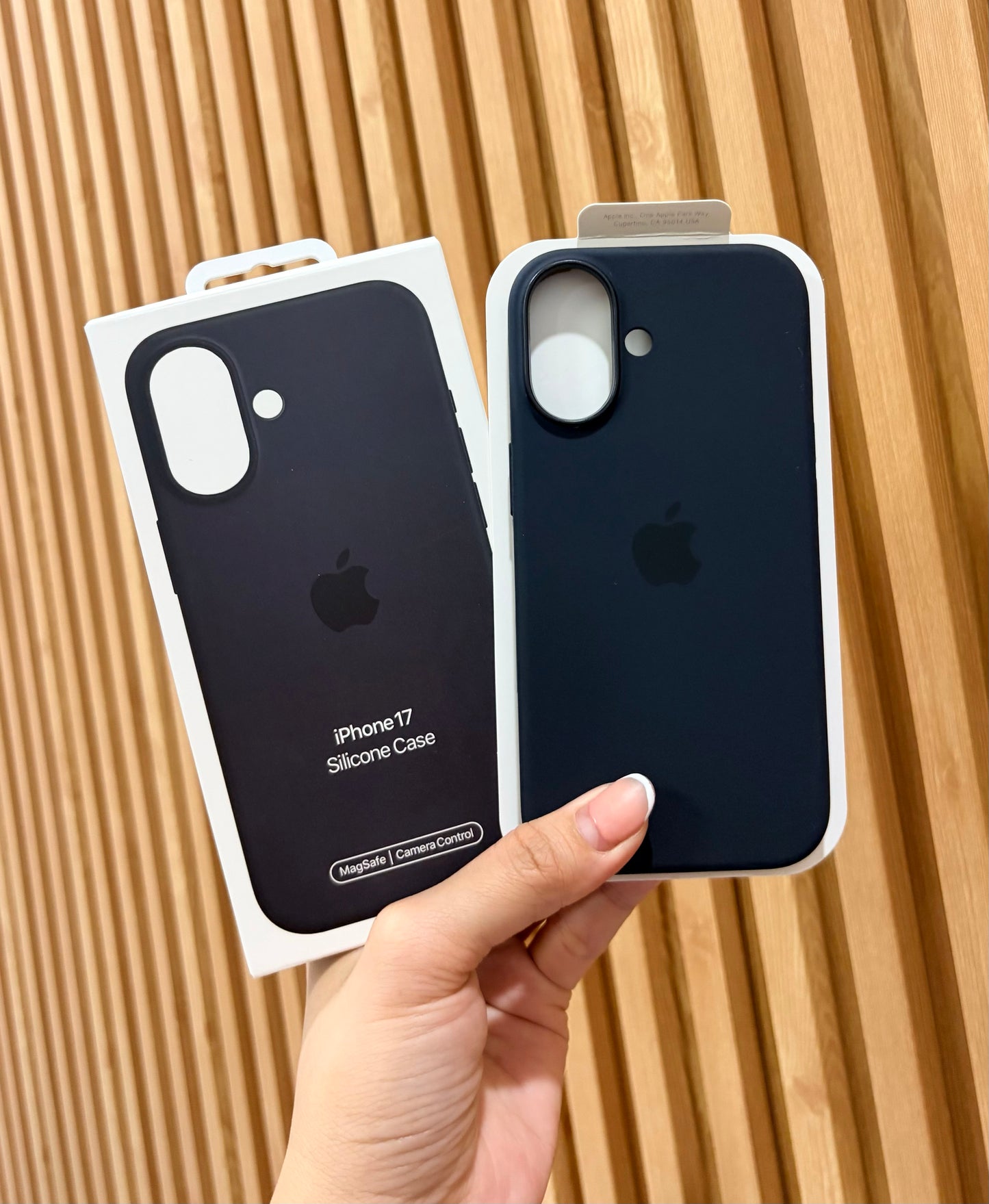 iPhone 17 Silcone Case with MagSafe