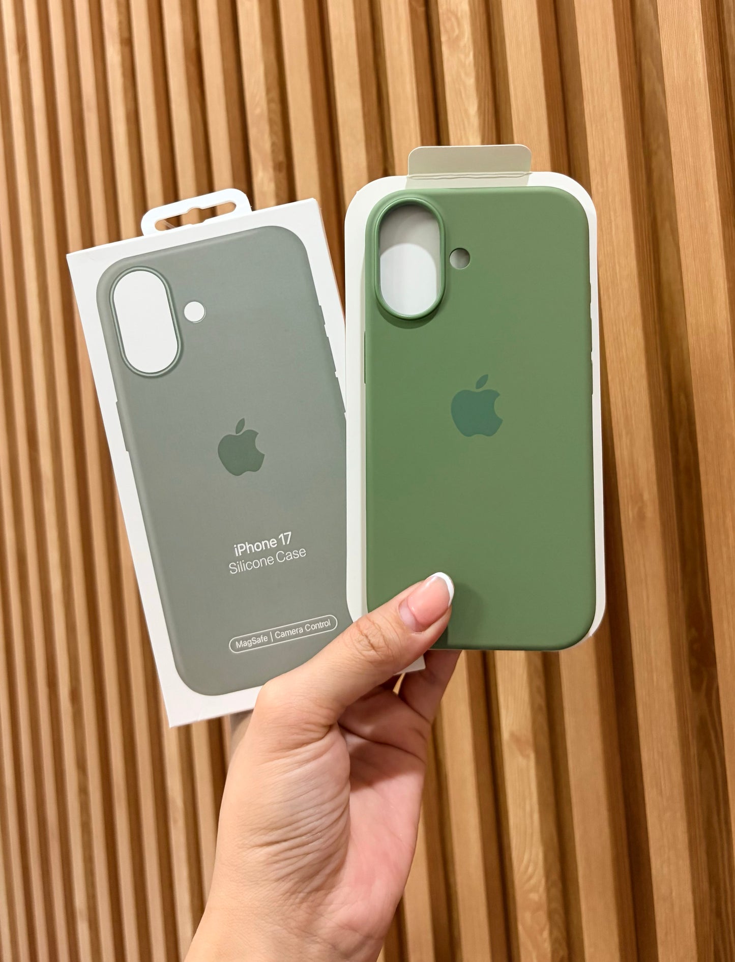 iPhone 17 Silcone Case with MagSafe