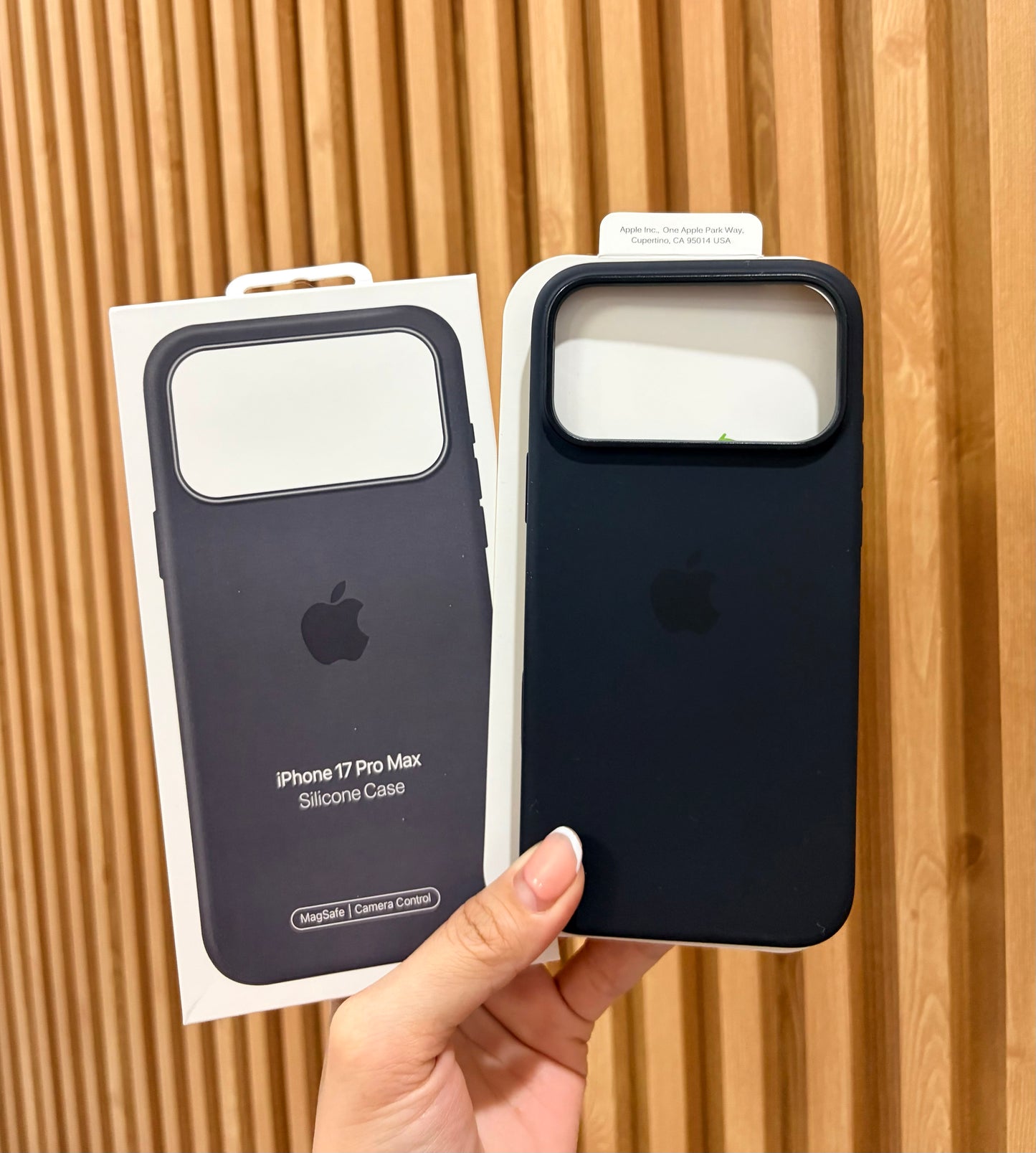 iPhone 17 Pro Max Case with MagSafe